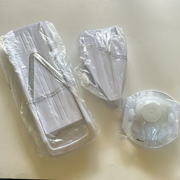 🦦. KTCHN Mandoline - Picture 3 of 9